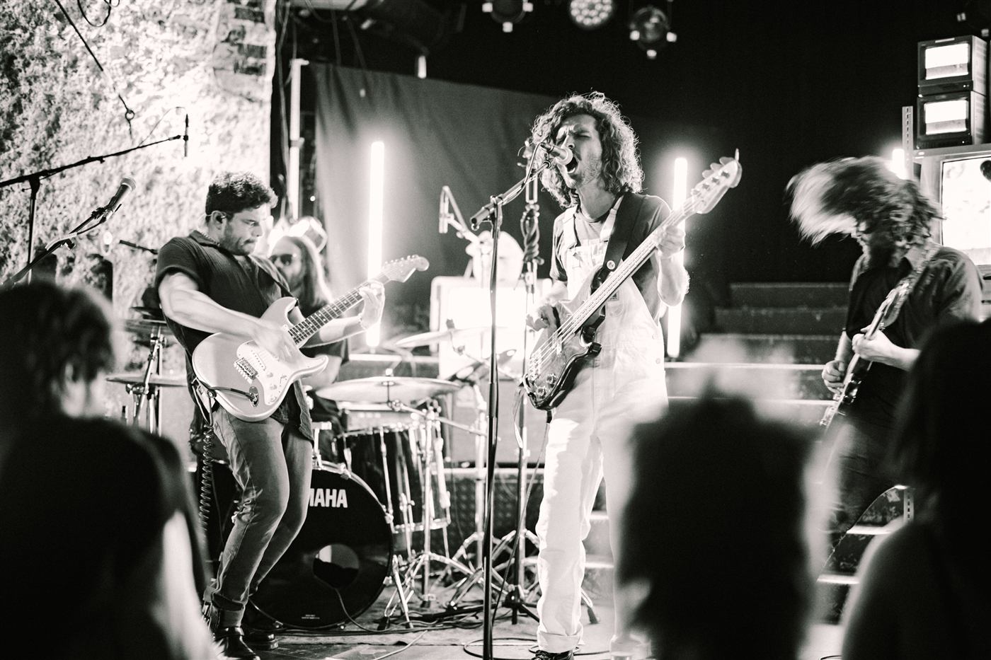 The full band playing a club show. Photo: Alina Nachtmann